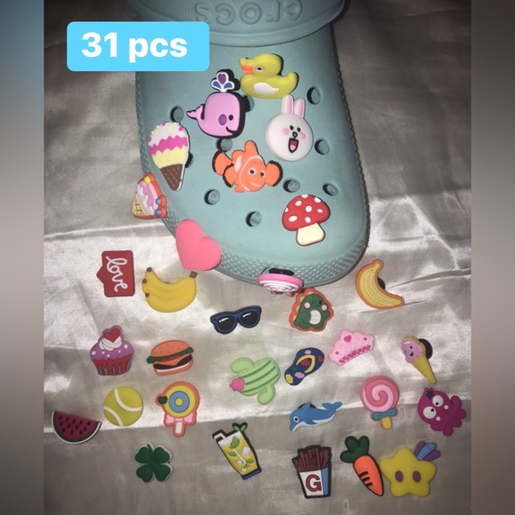 Other - happy summer 31 pcs Cute Girls Decorative Charms ForClogs Sandals Bubble Slides